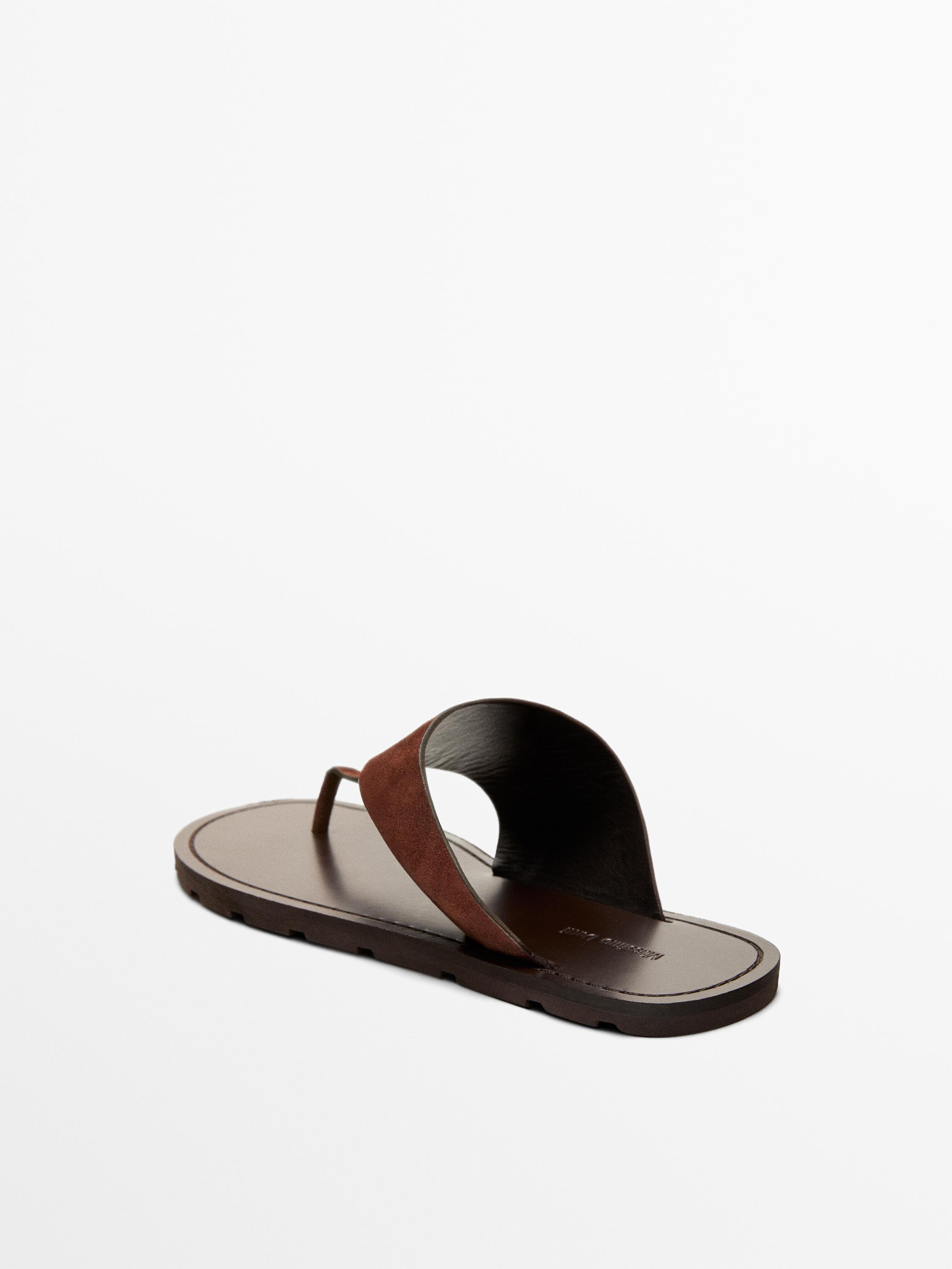 Split leather toe divider sandals